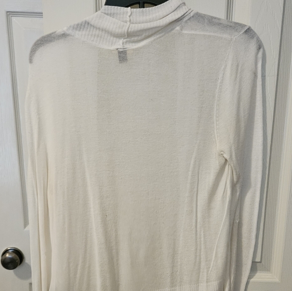 Dana Buchman Sweater - Picture 3 of 4